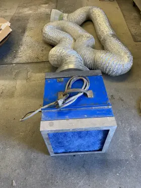 AM1212 AIR MOTION Paint Fume Exhaust Extraction