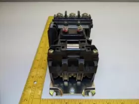 500-A0D930 ALLEN-BRADLEY Contactor #2