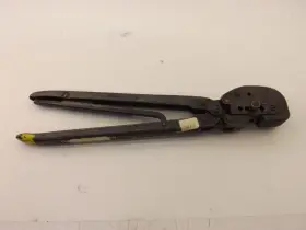 18-10 AMP Vs Crimping Tool