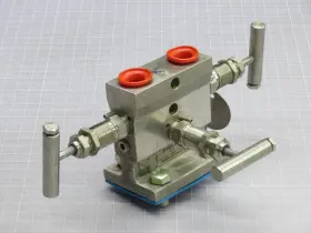 M4TEIS-4 ANDERSON GREENWOOD Manifold Pressure Transmitter