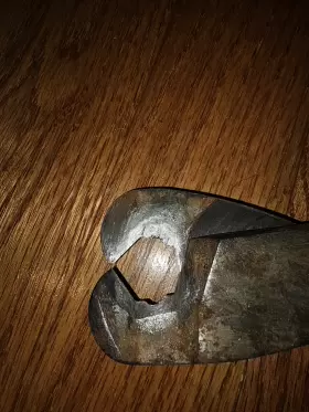 UP-B76 BENNER-NAWMAN Banana Cutter Chipped #2