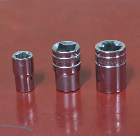 30016-30012-GW607M BLACKHAWK Socket Nos