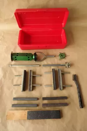 CFL-10 BLUE POINT Cylinder Hone Kit