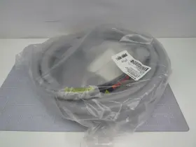 1300630174 BRAD POWER Qc Pole Male