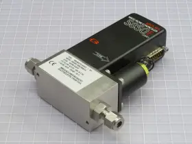 5850EC4BF3RB2A BROOKS INSTRUMENT Nitrogen Flow Controller