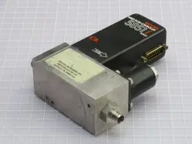 5851I BROOKS INSTRUMENT Flow Controller