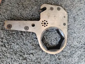 2LOW60-2 CAMERON Hydraulic Torque Wrenches