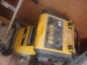 CBC70MBE CATERPILLAR Battery Charger