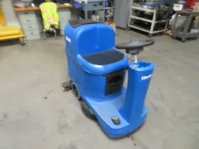 RA40 CLARKE Micro Rider Floor Scrubber