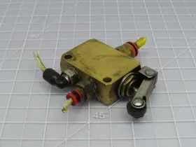MJV-4 CLIPPARD Pneumatic Valve
