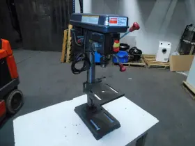 16N196 DAYTON Drill Press