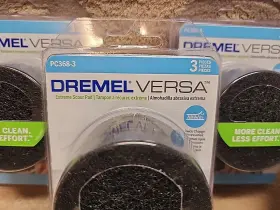 2615P368AA DREMEL Versa Extreme Scour Pads Pack #3