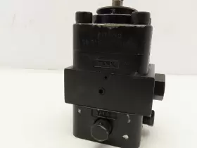 CB319.900 ENERPAC Directional Control Valve Manual #2