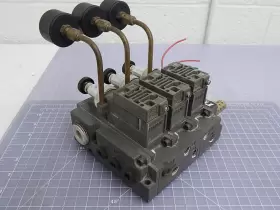 081RS100O016Y00 FLEXIBLOK NUMATICS Flow Control Valves