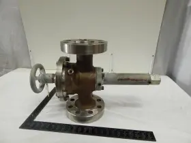 539304 HAGAN CONTROLS Flanged Valve