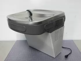 HTVZ8-1B HALSEY TAYLOR Water Fountain #2