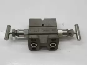 HM581U3399412 HEX VALVE Manifold #2