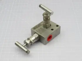 HM591U3331413 HEX VALVE Pressure Manifold