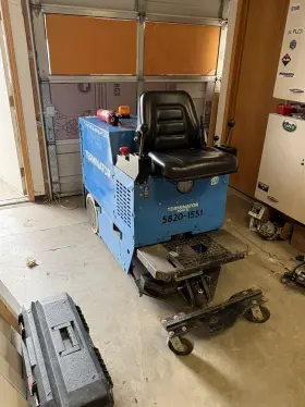 3000EI INNOVATECH Terminator Ride Floor Scraper