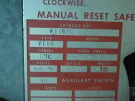 VII6BL115 ITT Switch Valve #2