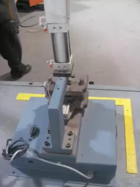 A-1019-0T-A JT M Pneumatic Punch Press #2