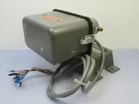 10973-11 LEEDS AND NORTHRUP Motor Pneumatic Converter #2