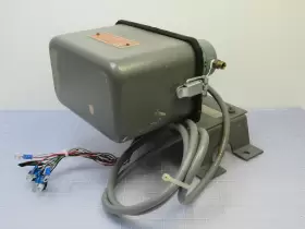 10973-11 LEEDS AND NORTHRUP Motor Pneumatic Converter