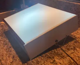 1215 LOGAN Trace Nft View Light Box