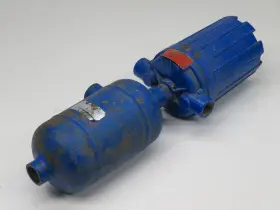 B75-1B20-BNA MAGNETROL Cage Float Switch