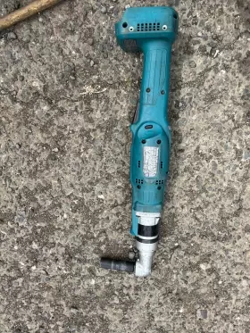 DFL240F MAKITA Square Drive Angle Nut Remover Tool #3