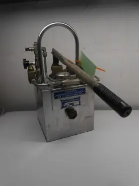 PF55543 MALABAR Gallon Fluid Service Dispenser