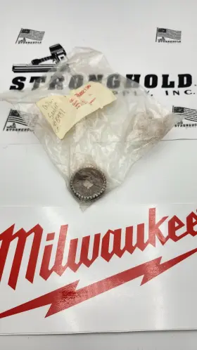32-60-2130 MILWAUKEE Gear