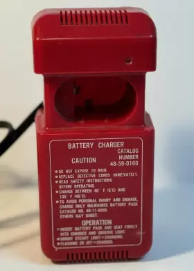 48-599-0192 MILWAUKEE Battery Charger Cat