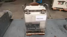 TM40D MOLEX Press Wire Terminator Crimp