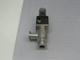 215335 OERLIKON LEYBOLD VACUUM Valve #3