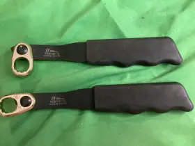 REM100-12 OMEGA TECHNOLOGIES Collar Removal Tool Offset Lok