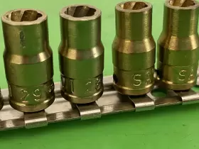 SAVI-568-RED OMEGA TECHNOLOGIES Socket Set Lok Lite #2