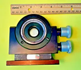 17701 ORIEL Gimbal Mirror Mount Baseplate