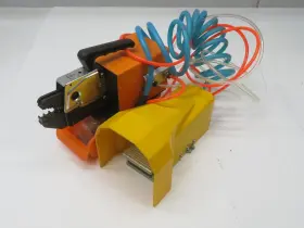 AM-10 PNEUMATIC CRIMPING TOOLS Terminal Tool