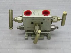 M694CCT PRECISION GENERAL Valve Manifold Hydraulic #2