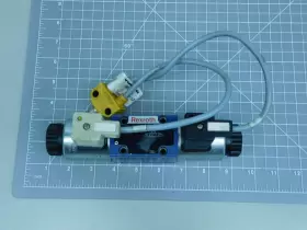 R900561278 REXROTH Directional Spool Valve #3