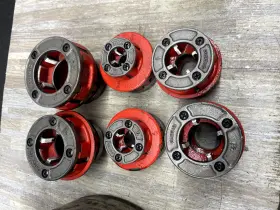 700-T2 RIDGID Pipe Threader Dies Oiler #2