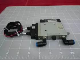 ZM101H SMC Vacuum Ejector Valve Switch #2