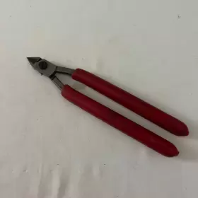 PL88145A SNAP-ON Tapered Semi Flush Cutting Pliers