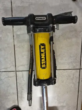 SPL31 STANLEY Spl Auto Spike Puller