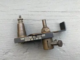 7052-003 SUN ELECTRIC Battery Post Adapter Switch