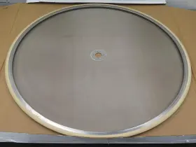 30US SWECO Round Strainer Filter