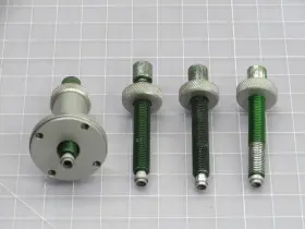 A141706-ND TE CONNECTIVITY Screw #2