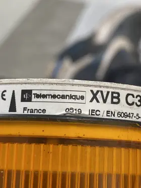XVBC35 TELEMECANIQUE Xvb Indicating Bank Lens Box #2