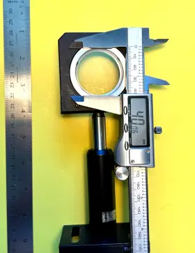 Thorlabs Vph4 40 Mm Dia. Duv Grade Caf2 Window In 2 Inch Mirror Mt. With Post Holder